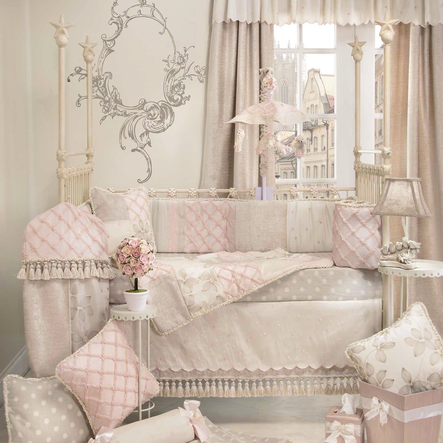 21 Inspiring Ideas for Creating A Unique Crib With Custom Baby Bedding ...