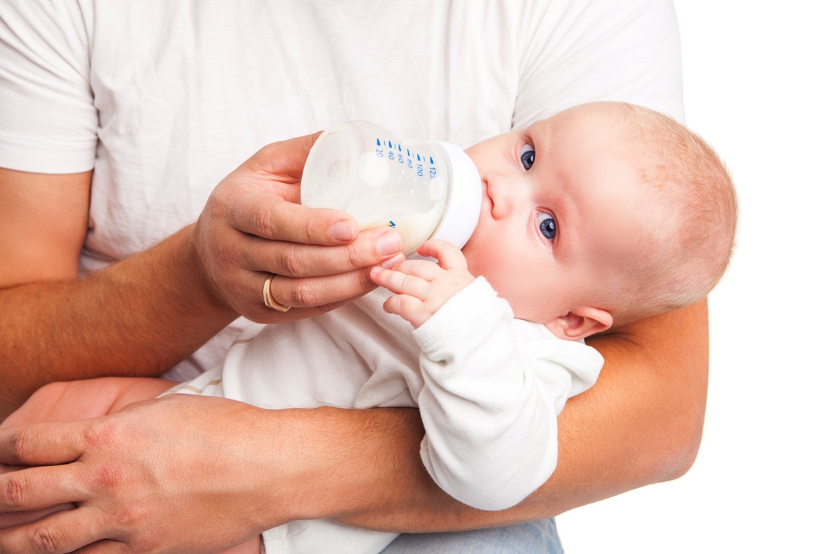 Want to Formula Feed Your Baby? Heres What You Need To 