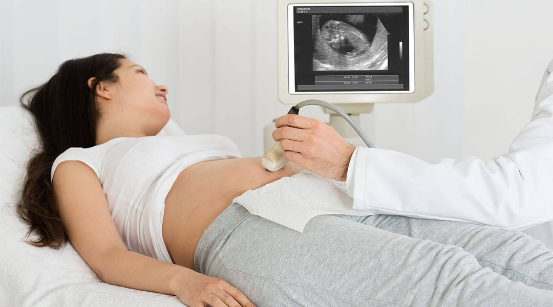 sonogram-and-baby